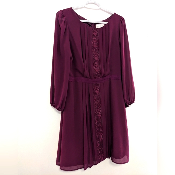 Jessica Simpson plum midi dress long sleeves pleated lace front panel Sz8 - Picture 1 of 7